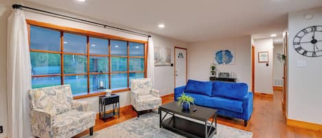 House (3 Bedrooms) | Interior