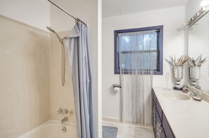 Hus (4 Bedrooms) | Innvendig