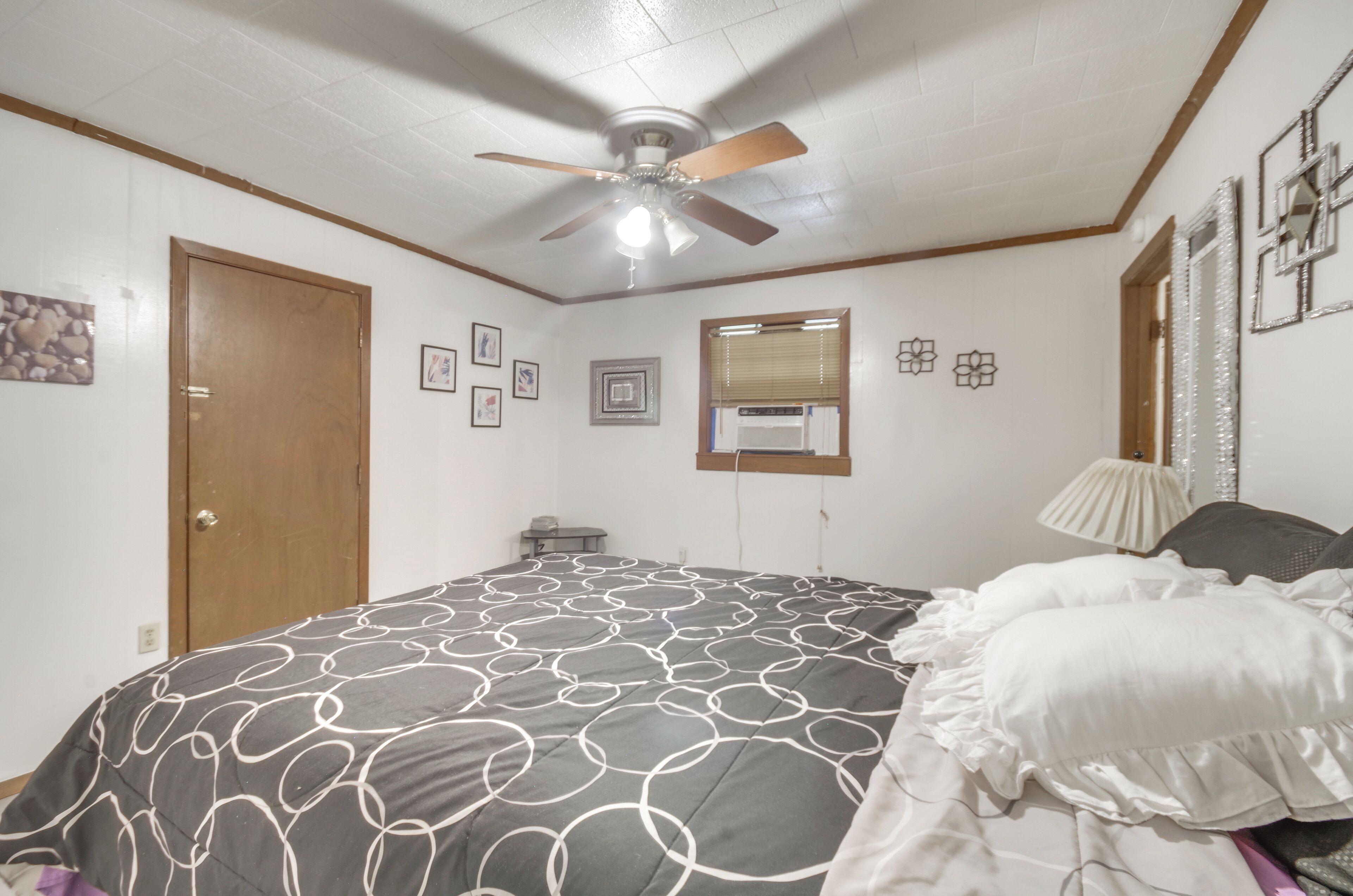 單棟房屋 (4 Bedrooms) | 內部