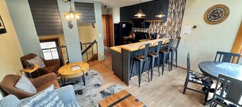 Ski in Ski out Lutsen Townhome Pool Fitness Sauna and more