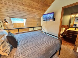 2 Schlafzimmer, Schreibtisch, Bügeleisen/Bügelbrett, kostenloses WLAN