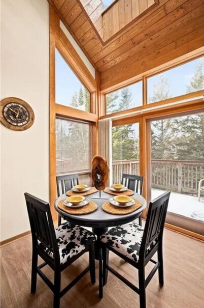 Ski in Ski out Lutsen Townhome Pool Fitness Sauna and more
