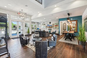 Lobby - Landing | Stylish 1BD, Gym, Pool (Dallas)