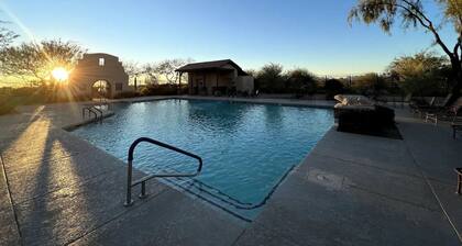 Charming 3-bedroom house in Gold Canyon with 1 gigabit WiFi and amazing views
