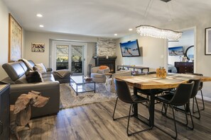 Apartment, 2Â Schlafzimmer | Speisen