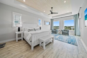 House, 5 Bedrooms - Twisted Sister 6 Bedroom Home (Panama City Beach)