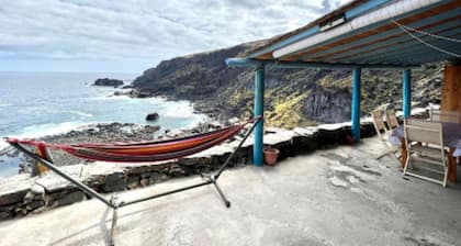 Cave House with Sea Views and BBQ for up to 5 guests Book your Experience