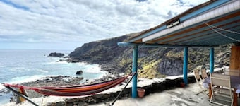 Cave House with Sea Views and BBQ for up to 5 guests Book your Experience