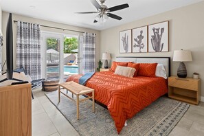 4 bedrooms, iron/ironing board, free WiFi, bed sheets - Min from Sports Stadiums |  Pool & Hot Tub (Glendale)