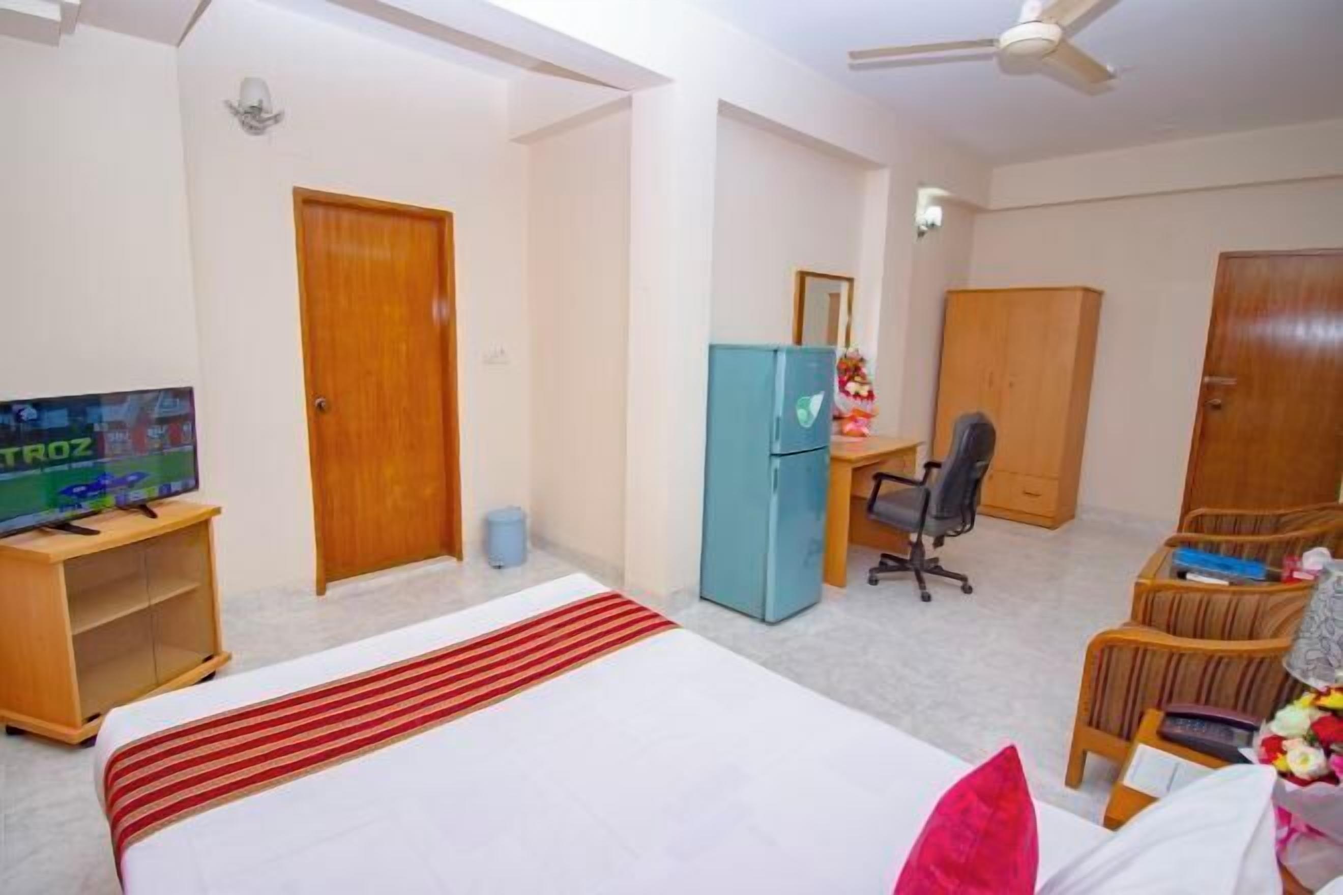 Couette en duvet d'oie, matelas Select Comfort, minibar, bureau