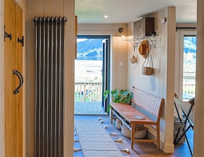 Interior - Understated luxury near Eilean Donan and perfect for exploring Skye  (Kyle)