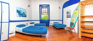 쿼드룸, 계곡 전망 | 객실 내 금고, 무료 WiFi