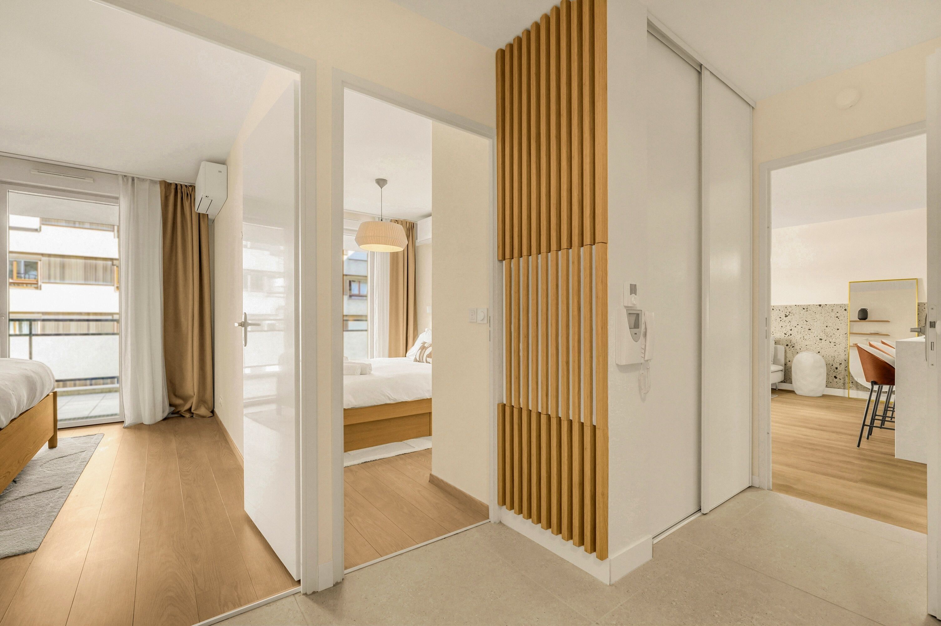 2 chambres, fer et planche à repasser, Wi-Fi gratuit, draps fournis