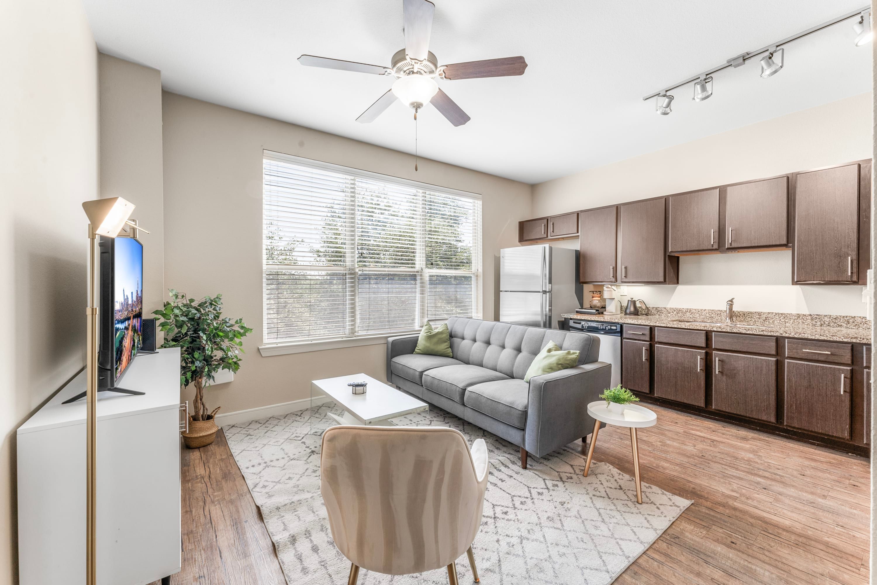 House | 1 bedroom