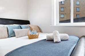 1 Schlafzimmer, Schreibtisch, Bügeleisen/Bügelbrett, kostenloses WLAN