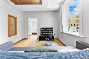 1 Schlafzimmer, Schreibtisch, Bügeleisen/Bügelbrett, kostenloses WLAN