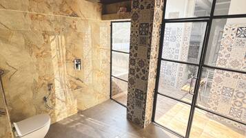 Exclusive House, 2 Bedrooms, Garden View | Bathroom | Shower, free toiletries, slippers, soap