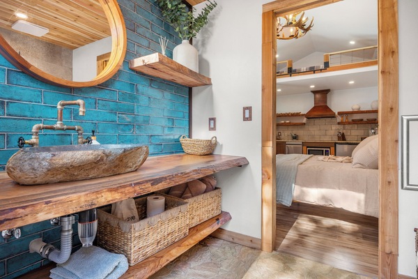 Luxury Villa, Courtyard View | Bathroom