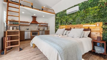 Luxe villa, uitzicht op binnenplaats | Kamervoorziening