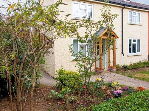 Lovely little cottage in a quiet location, walking distance to a gastro pub.
