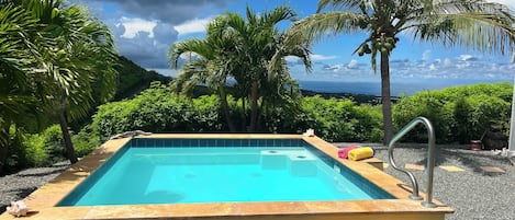 室外泳池
