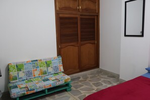 1 camera, Wi-Fi, lenzuola