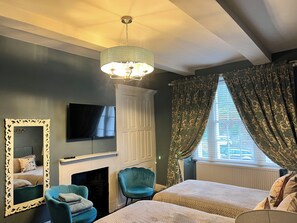 Classic Double or Twin Room | Desk, laptop workspace, iron/ironing board, free WiFi -  Old Daltongate House (Ulverston)