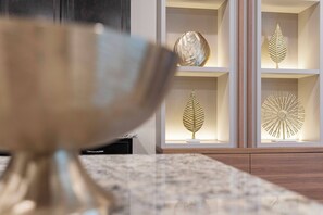 Interior - New Home 8 Bedrooms At Windsor Island (Davenport)