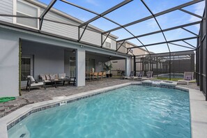 Pool - New Home 8 Bedrooms At Windsor Island (Davenport)
