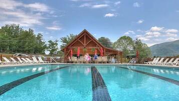 Außenpool, beheizter Pool