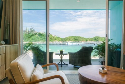 "Playa Sur Paradise"
~ Beachfront Living ~