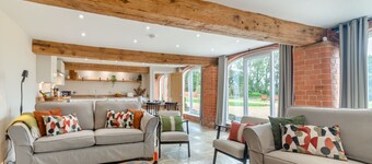 The Granary - UK46002