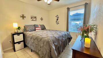 2 bedrooms, iron/ironing board, WiFi, bed sheets