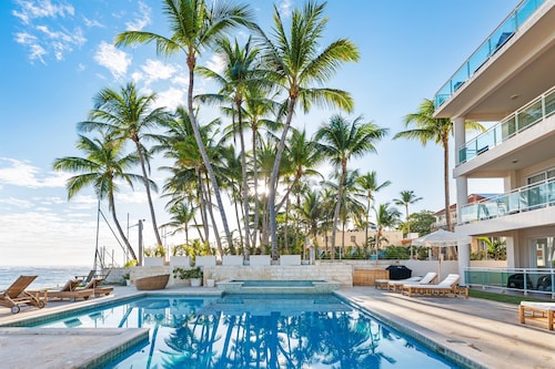 Watermark Oceanfront Hotel Kite Beach Pool Hot Tub