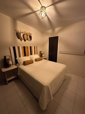 2 soverom, strykejern/-brett, wi-fi og sengetøy