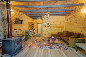 1 غرفة نوم وواي فاي مجانًا وملاءات أسرّة