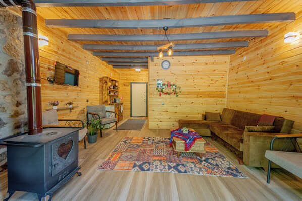 1 bedroom, premium bedding, Select Comfort beds, minibar - Eça Bungalov (Çamlıhemşin)