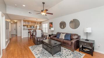 Smart TV, DVD player