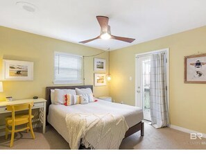 3 bedrooms, in-room safe, desk, iron/ironing board