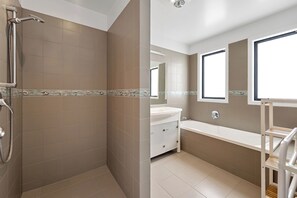 Een douche, een haardroger