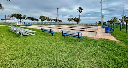 Charming 2-bedroom 2- bath home located in the middle of The Key Deer Refuge.