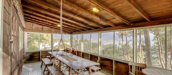 Rustic Cliff-top Cabin at the Tip of Lake Champlain's Barney Point