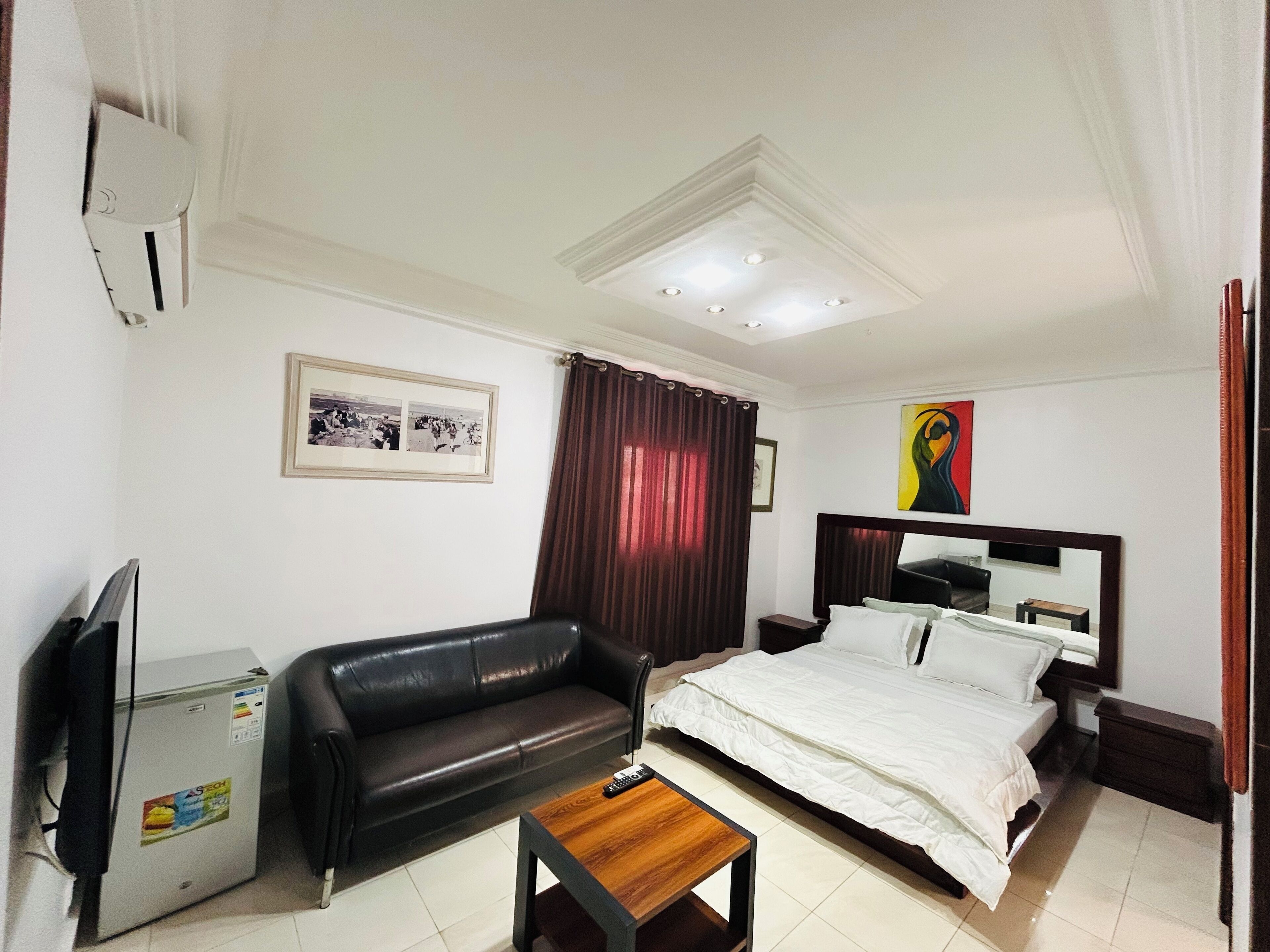 2 chambres, bureau, Wi-Fi gratuit, draps fournis