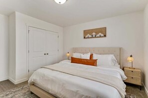 3 chambres, lit parapluie, Wi-Fi, draps fournis