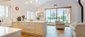 Meadow View - UK47974