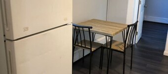 Private 2-bedroom with free parking and direct bus to NYC Manhattan only 2 blocks away