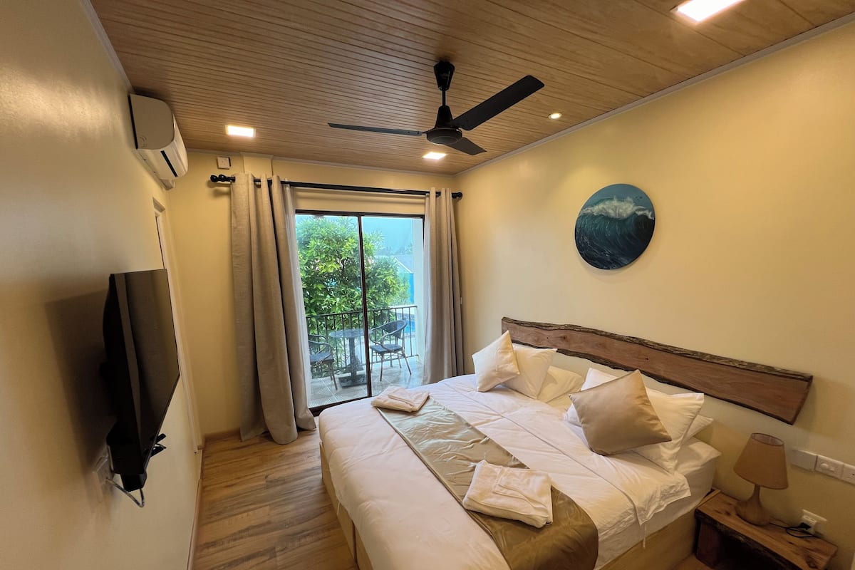 Honeymoon tweepersoonskamer | Een kluis op de kamer, geluiddichte muren, gratis wifi