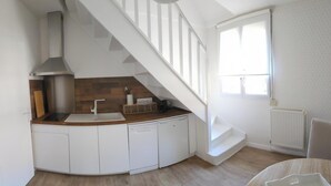 Interior - Elegant duplex, 75 meters from the Cathedral. Tourist or business stays (Amiens)