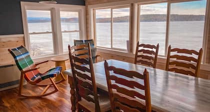 *New Listing* Charming, Year Round Lake Front Camp