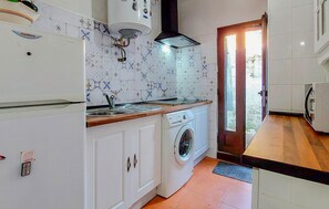 Kühlschrank, Herdplatte